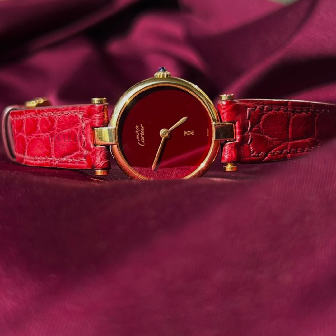 Vintage Cartier Vendôme, Yellow gold on Leather, Burgundy Dial