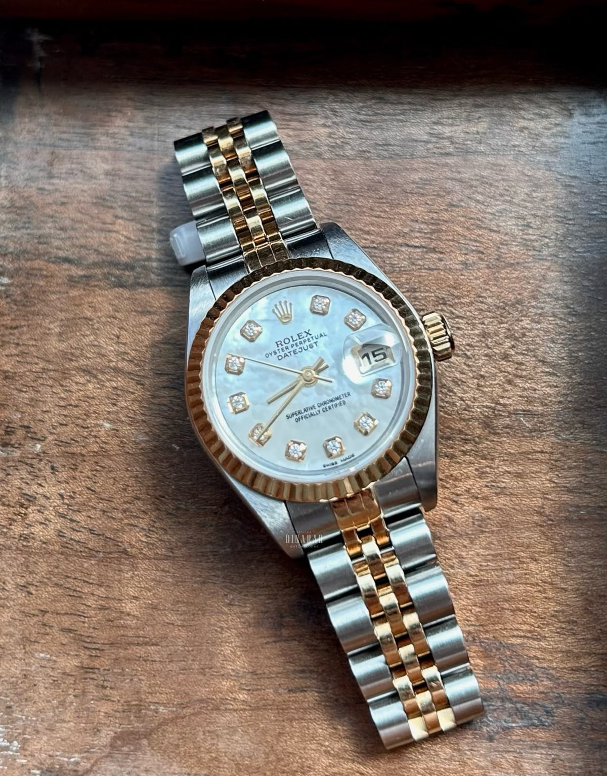 Vintage Rolex Datejust 26, Oystersteel and Yellow Gold, Mother of Pearl Diamond dial