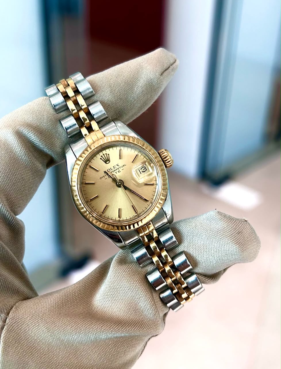 Vintage Rolex Datejust 26, Oystersteel and Yellow Gold, Champagne dial