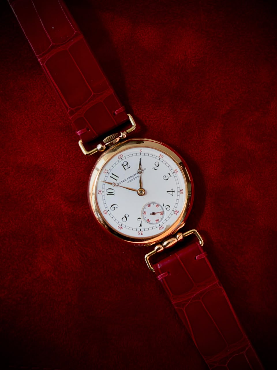 Vintage Patek Philippe, Minute Repeater, Yellow Gold on Leather, White Enamel Dial