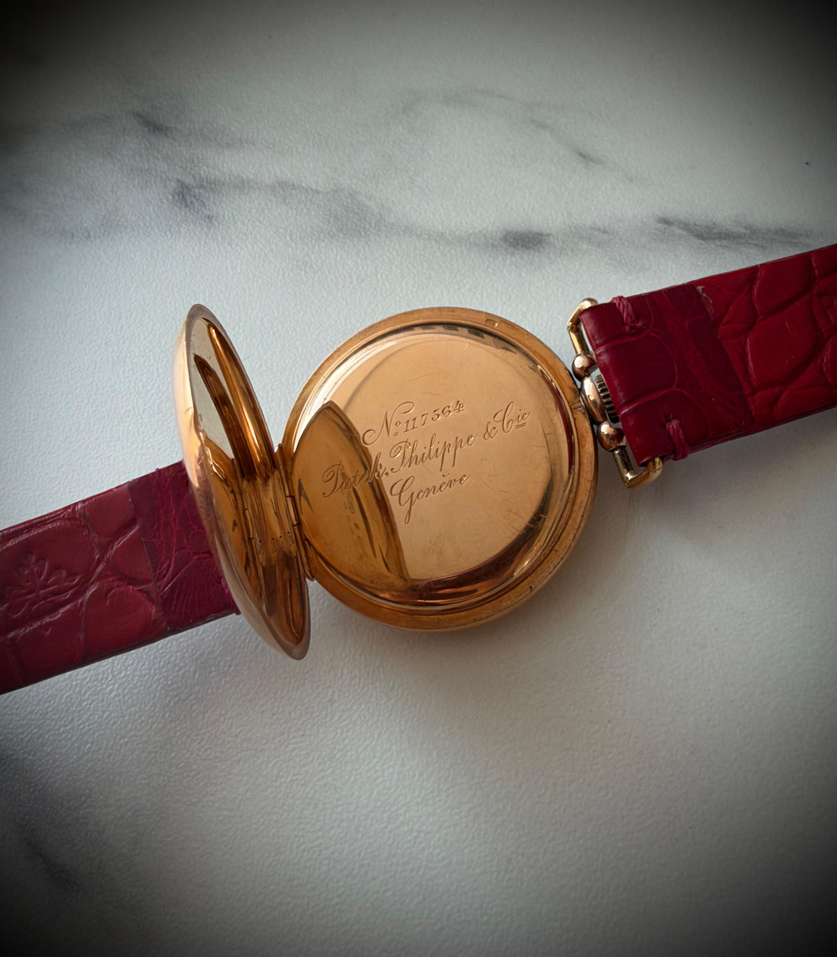 Vintage Patek Philippe, Minute Repeater, Yellow Gold on Leather, White Enamel Dial