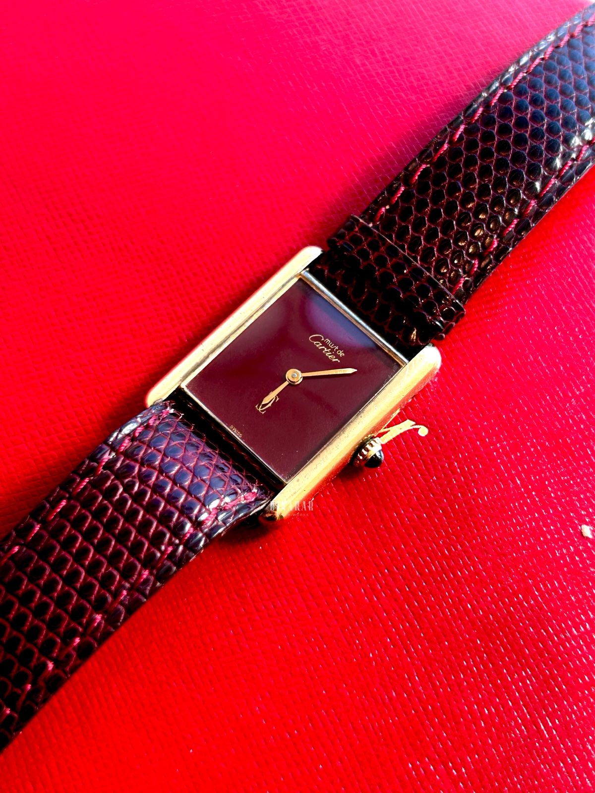 Vintage Cartier Must De Cartier Tank, Yellow gold on Leather, Burgundy Dial